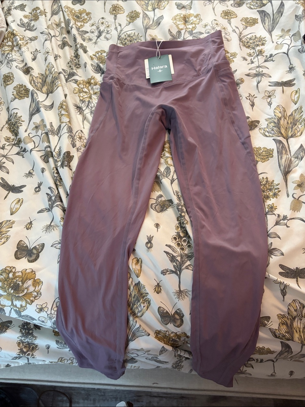 HALARA Mauve High-Waist Performance Leggings‎